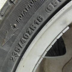 レグザス? 18×7JJ 4本セット 235/40ZR18 0724年? 動作未チェック 中古品 現状品の画像