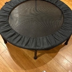 子供用トランポリン