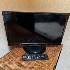 シャープ　AQUOS　19型　液晶テレビ　LC-19P5　2017年製