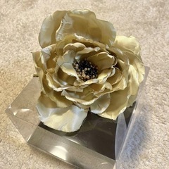 ブローチ　花 造花 ハンドメイド コサージュ アクセサリー