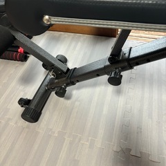 ダンベル　ベンチ　トレーニングの画像