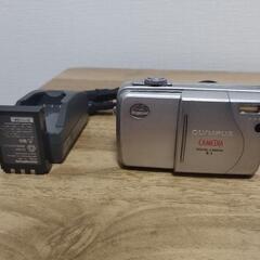 オリンパス　デジタルカメラ　CAMEDIA X-1の画像
