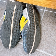 New Balance XC-72 スニーカー グレー/イエロー　27cmの画像