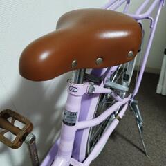 自転車　22インチ　パープルの画像