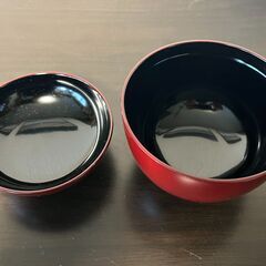 朱塗りの漆椀の画像