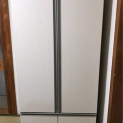 美品 ニトリ ワードローブ タンス 白