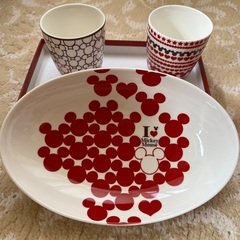 ミッキーの食器の画像