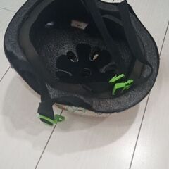 自転車 ヘルメットの画像