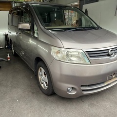 大人気セレナ！ローン審査に不安な方、外国人、車が早急に必要な方！の画像