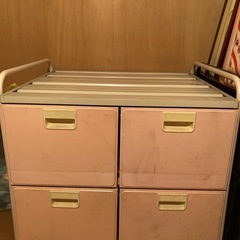 収納ケース　差し上げます