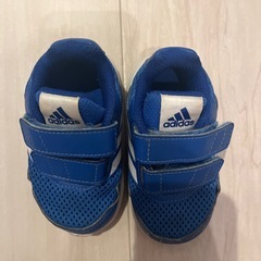 adidas 12cm スニーカーの画像