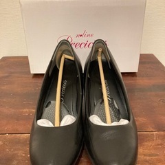 パンプス　黒　25cm 美品　箱付きの画像