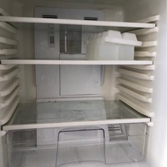 格安冷蔵庫　の画像