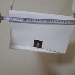 ショルダーバッグの画像