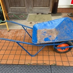 2輪車　猫車　手押し一輪車　２輪　中古品　運搬用　農業用