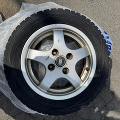 お話し中　(訳あり)軽自動車　ホイール付きスタッドレスの画像