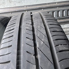 バリ山　GOODYEAR DURAGRIP 195/65R15 夏タイヤ　2018年製　15インチの画像