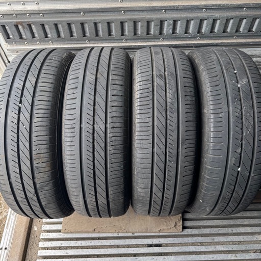 2021年バリ山タイヤ付き！bB純正15インチPIRELLI185/65R15
