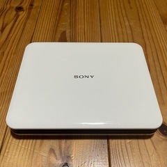 SONY ポータブルDVDプレーヤー DVP-FX720 ホワイトの画像