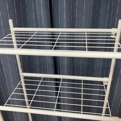 収納ラックの画像