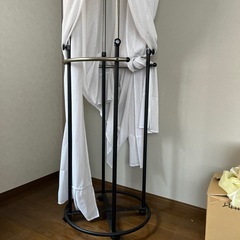 円柱型　ハンガーラック