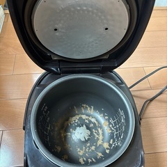 炊飯器の画像