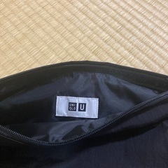 UNIQLO U クロスボディバッグの画像