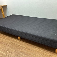 ベッド