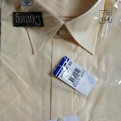 新品　半袖シャツ　の画像