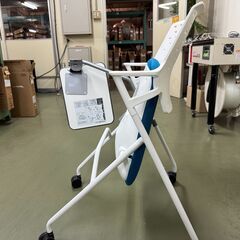 ネスティングチェア５脚セット　水平スタッキングチェア　メモ台付　CK-720PAWG4XT4-W コクヨ/KOKUYO　ピエガシリーズ の画像
