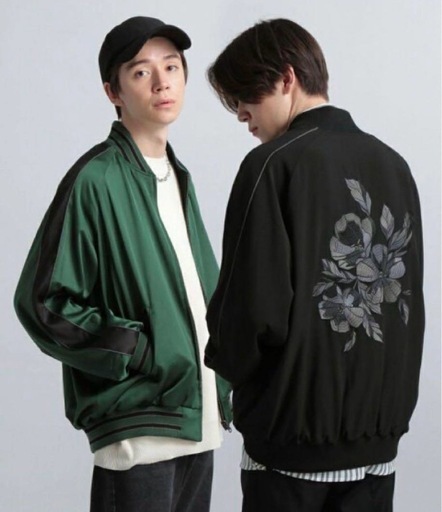 【HARE×hxcyyd】スーベニアブルゾン(HARE)ブルー　サイズM HAREが「モード×ヴィンテージ」をテーマにZ世代に人気の古着店