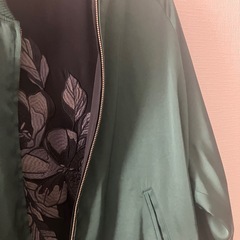【HARE（ハレ）】（アウター）リバーシブルシシュウスカジャン（フリーサイズ）の画像