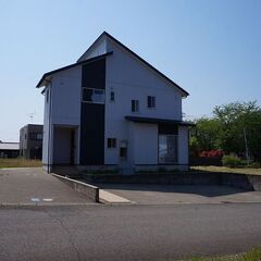 坂井市三国町陣ヶ岡中古住宅(フルリノベーション) - 不動産