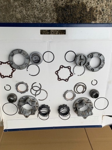 スズキ　ジムニー　JA11  フリーハブ　4WD切り替えハブ