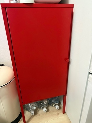 リックスフルト　IKEA LIXHULT キャビネット