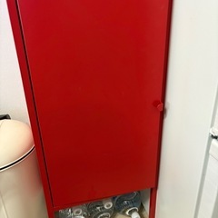 リックスフルト　IKEA LIXHULT キャビネット