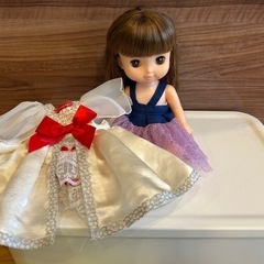 ソランちゃんとドレスセット
の画像
