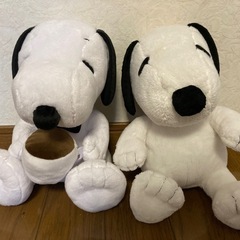 SNOOPYぬいぐるみの画像
