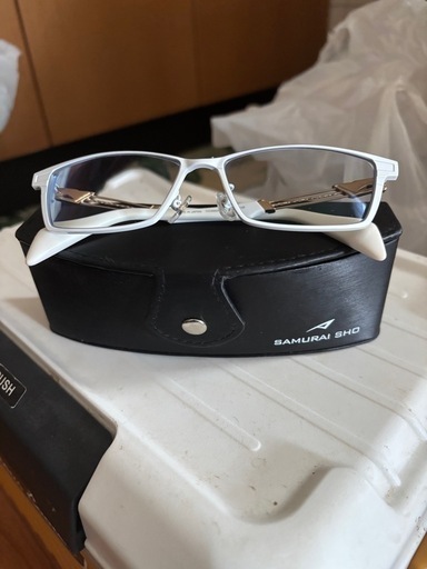 希少哀川翔メガネ