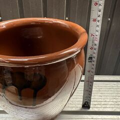 陶器かめの画像