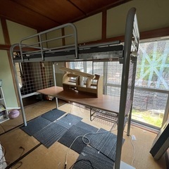 机付きロフトベッド