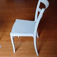 ニトリのガーデンチェア2脚　未使用の画像