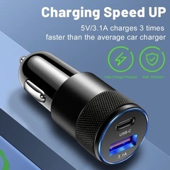 B⭐️新品・未使用・未開封⭐️3.1A 高速充電器🟪USB＋USB-タイプC🟪車載充電器🟪色：黒🟪の画像