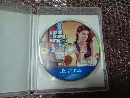 Playstation 4 Console Grand Theft Auto 5 Bundle GTA5 RARE