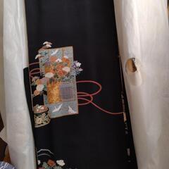 終了　留袖一式と 紳士用紬の画像