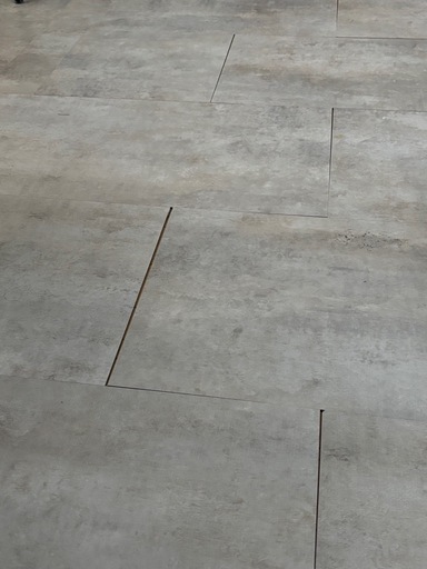 フロアタイル　モルタル調　コンクリート調