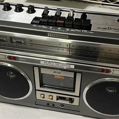 レトロなラジカセ