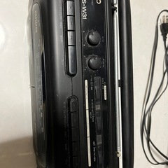 レトロなラジカセの画像