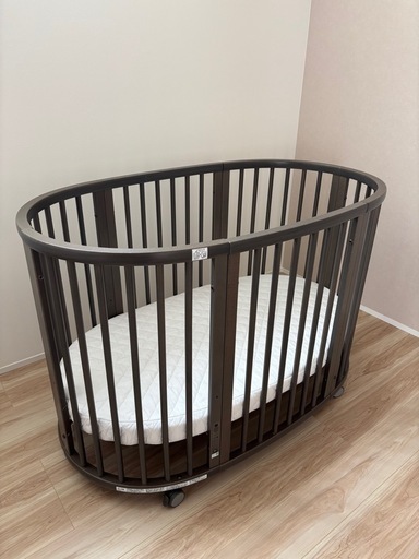 ストッケ/ スリーピー/ ベビーベッドv2