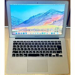 【MacBookAir 2013（13インチ）】＊充電回数81回〜Adobeアプリ入り！の画像